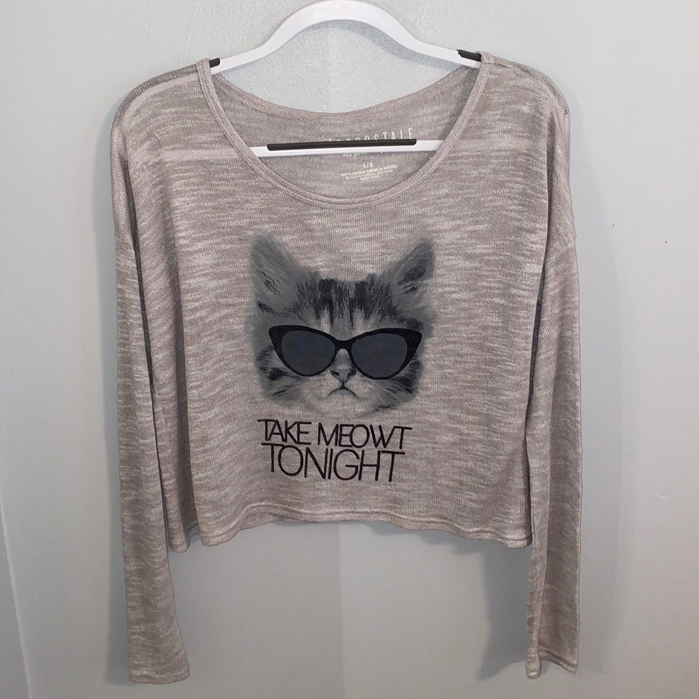 Aeropostale Size Large Gray Shirt
